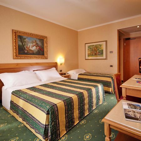 Colonna Hotel Фраскати Номер фото