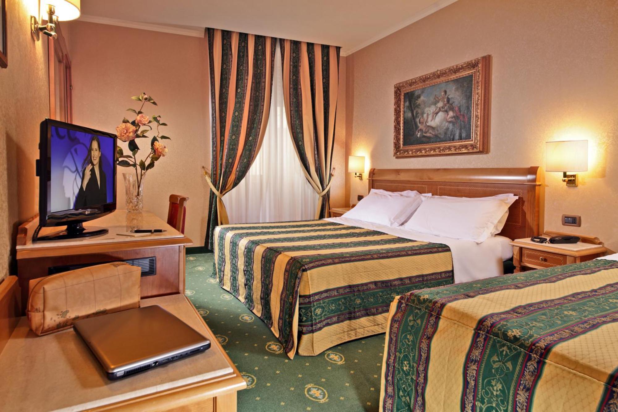Colonna Hotel Фраскати Номер фото