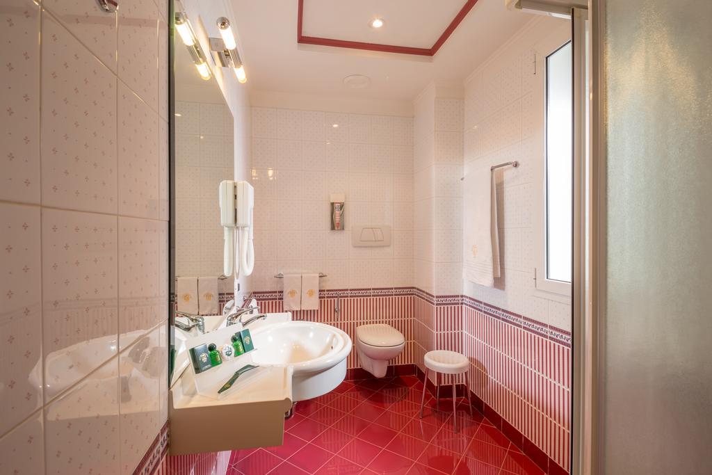 Colonna Hotel Фраскати Экстерьер фото