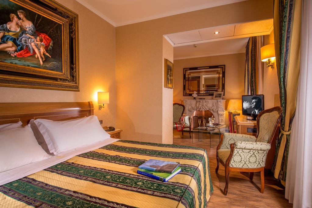 Colonna Hotel Фраскати Экстерьер фото