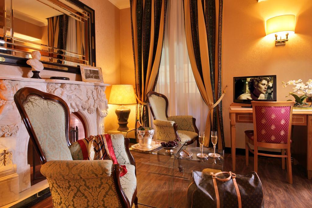 Colonna Hotel Фраскати Экстерьер фото