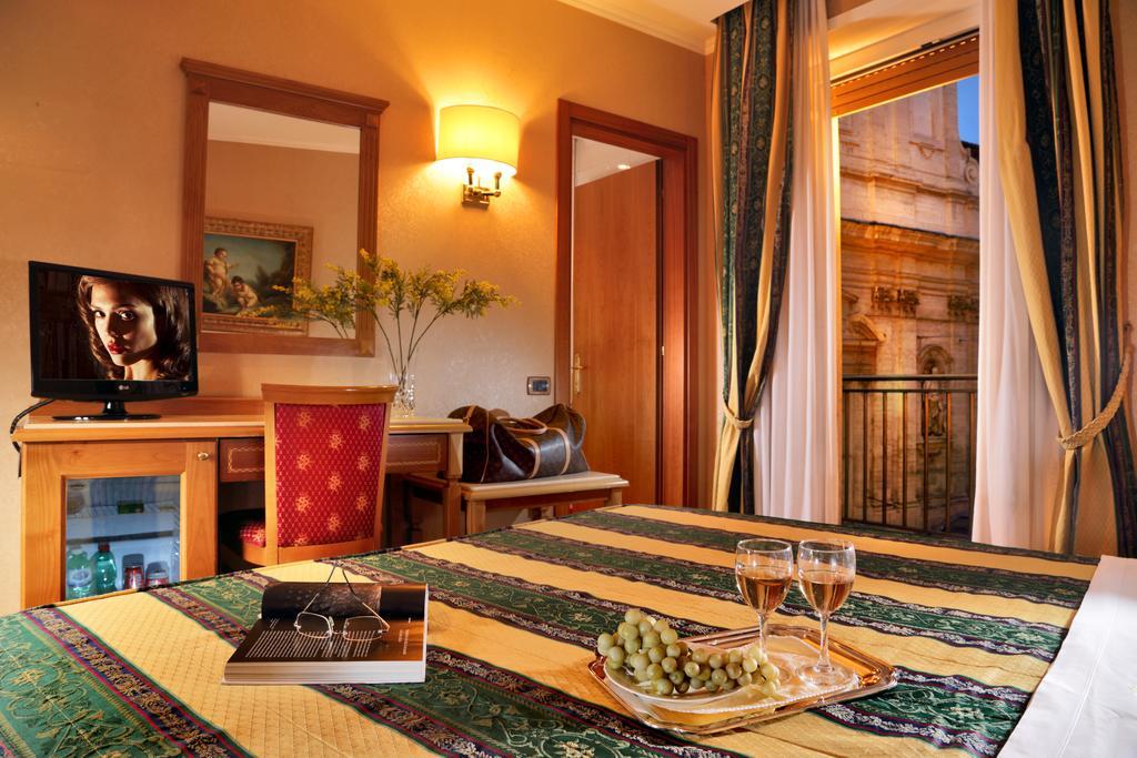 Colonna Hotel Фраскати Экстерьер фото