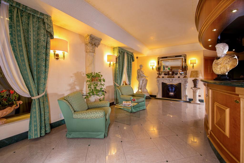 Colonna Hotel Фраскати Экстерьер фото