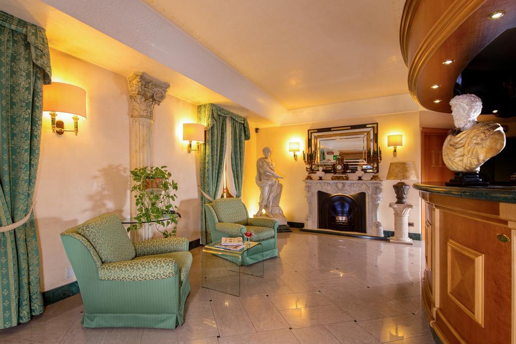 Colonna Hotel Фраскати Экстерьер фото