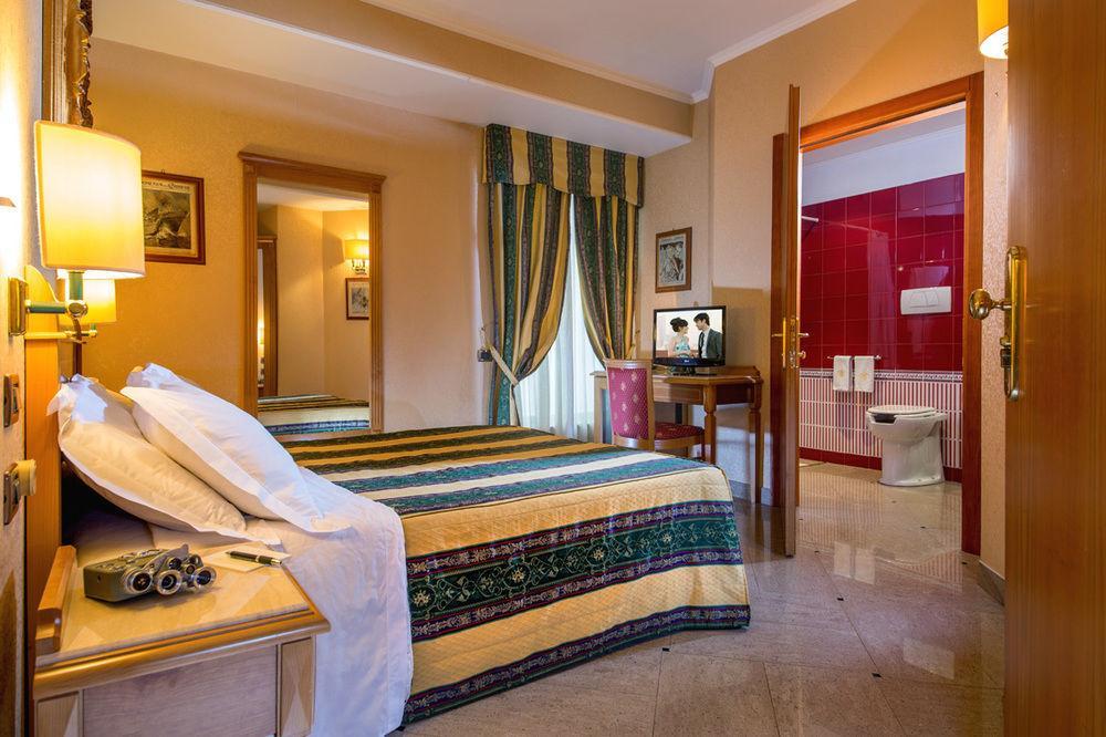 Colonna Hotel Фраскати Экстерьер фото